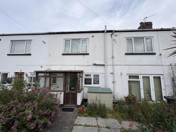 2 bed property, in St John Street, £114,950