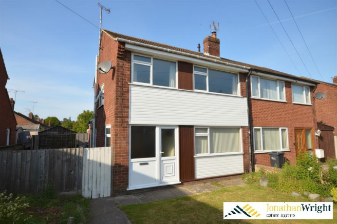 3 bed property, in Castlefields, £199,000