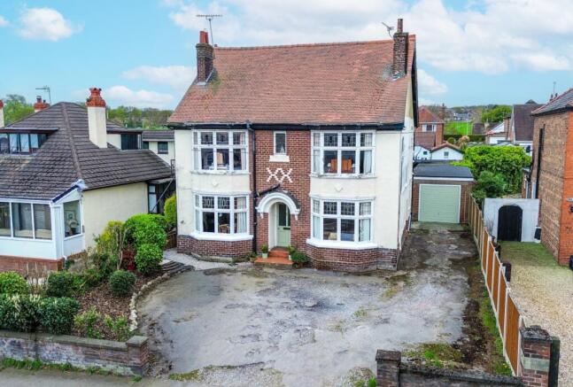 3 bed property, in Church Hill, £295,000