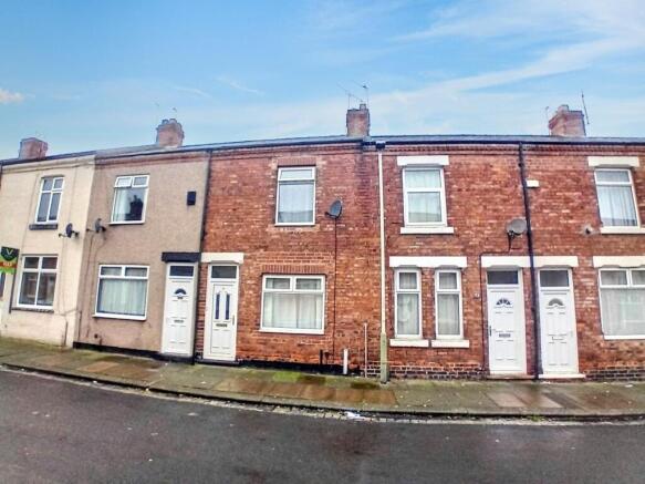 2 bed property, in Barningham Street, £60,000