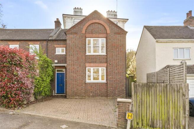 3 bed property, in Somerset Road, £1,500,000