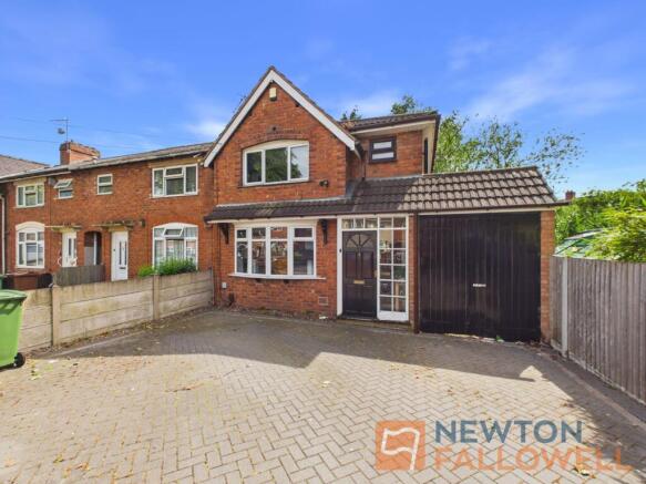 3 bed property, in Webster Road, £190,000