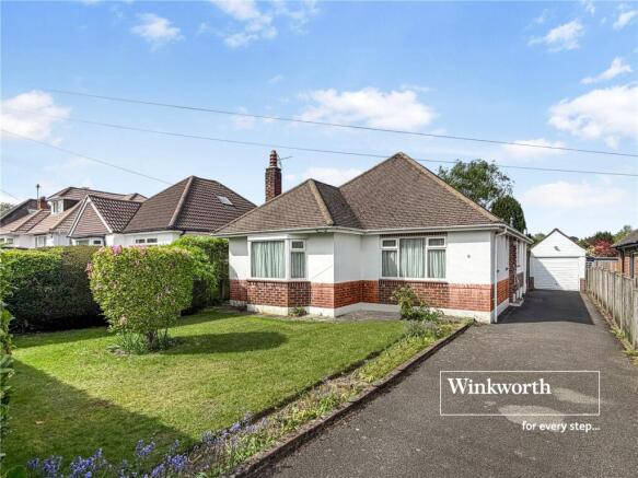 2 bed property, in Elm Tree Walk, £389,950