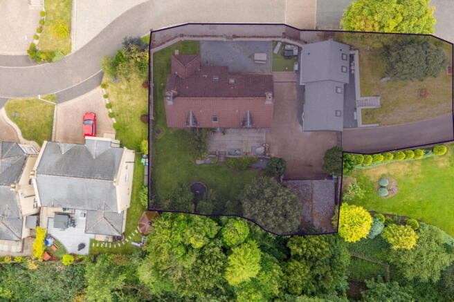 4 bed property, in Gardeners Cottage, £520,000