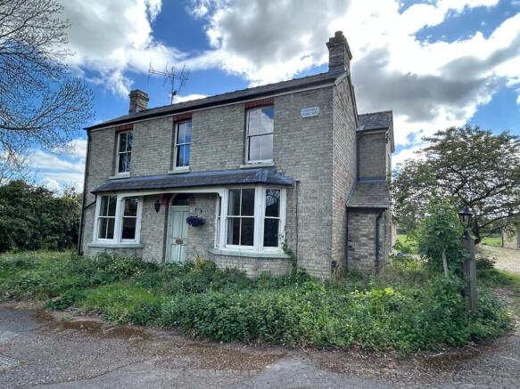 4 bed property, in Stone Lane, £1,150,000
