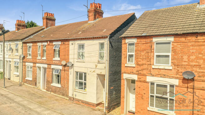 3 bed property, in Whitworth Road, £199,500