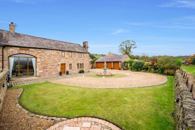 4 bed property, in Pollard Row, £685,000