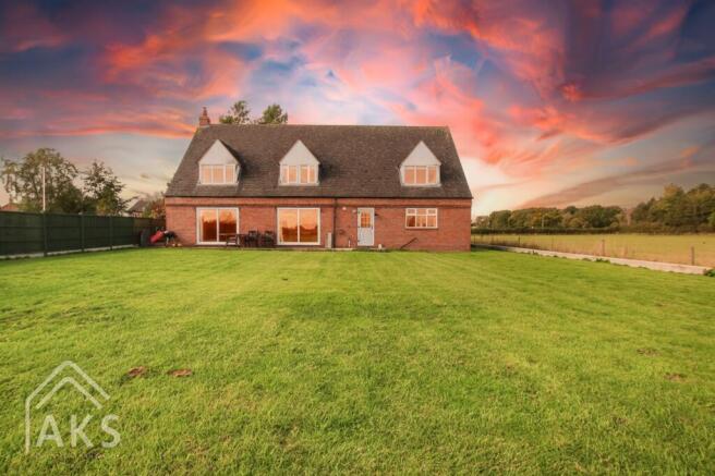 4 bed property, in Watery Lane, £575,000