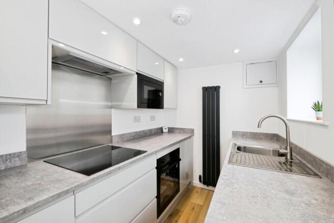 2 bed property, in Penwith Street, £265,000
