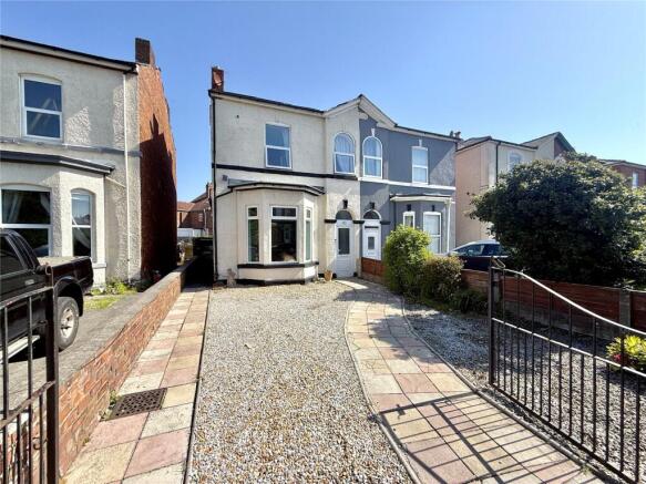 3 bed property, in Sussex Road, £239,950