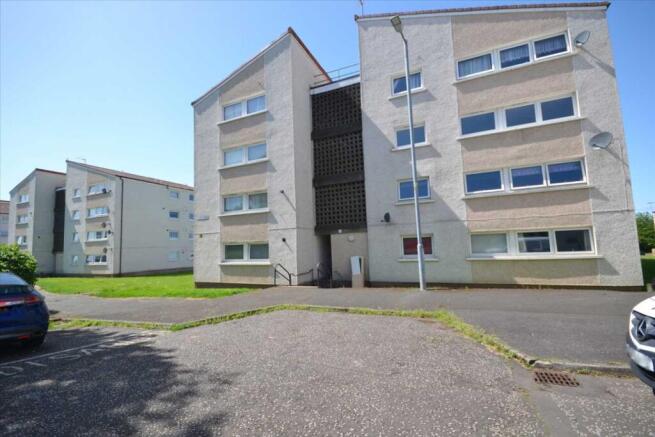 2 bed property, in Kildale Way, £70,000