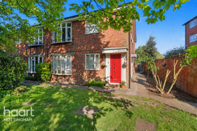 2 bed property, in Mapperley Road, £150,000