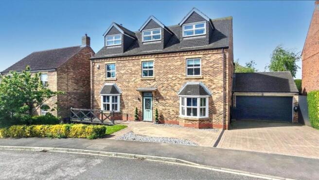 6 bed property, in Poplars Lane, £650,000