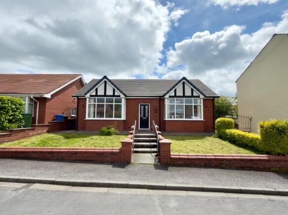 3 bed property, in Ollerton Street, £350,000