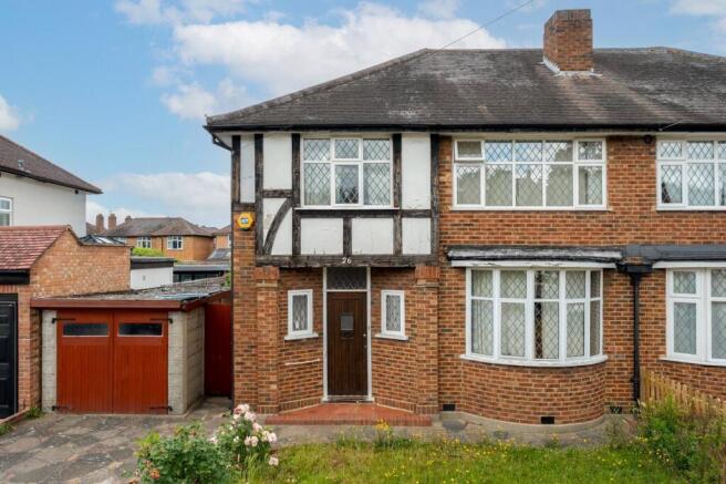 3 bed property, in Mayfair Avenue, £650,000