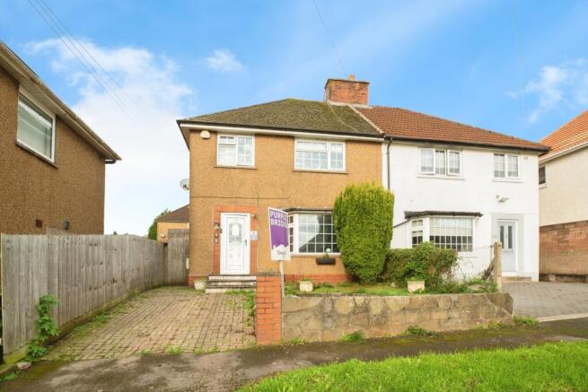 3 bed property, in Llandudno Road, £230,000