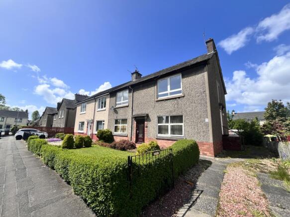 2 bed property, in Ferguson Avenue, £95,000
