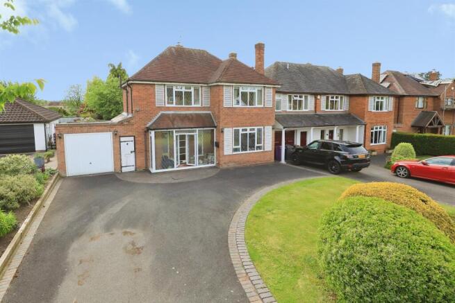 3 bed property, in Sabrina Road, £599,950