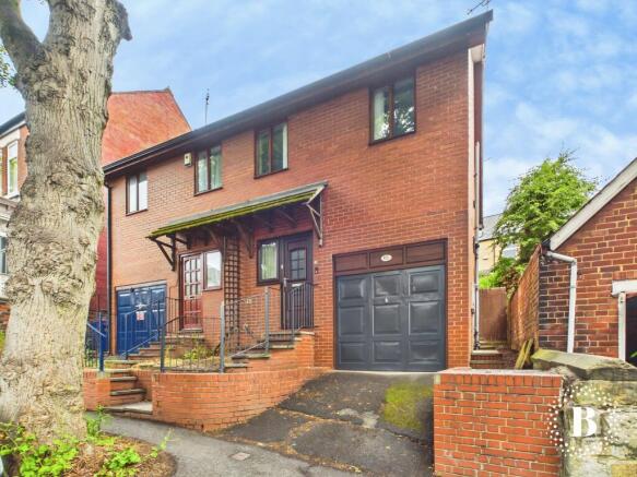 3 bed property, in Cannon Hall Road, £145,000