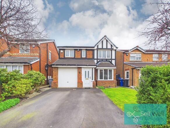 4 bed property, in Bank House Close, £390,000