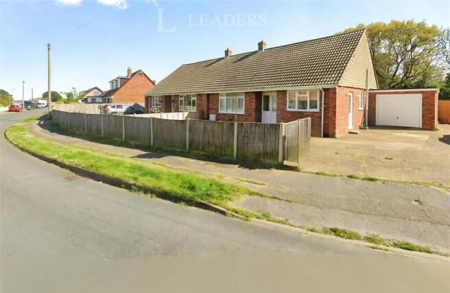 3 bed property, in Eastoke Avenue, £350,000