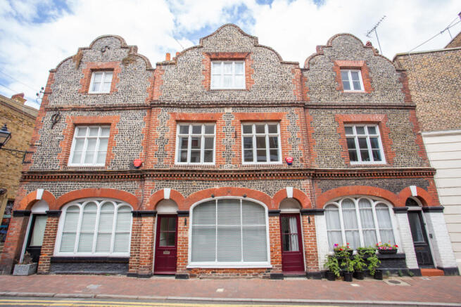3 bed property, in King Street, £525,000