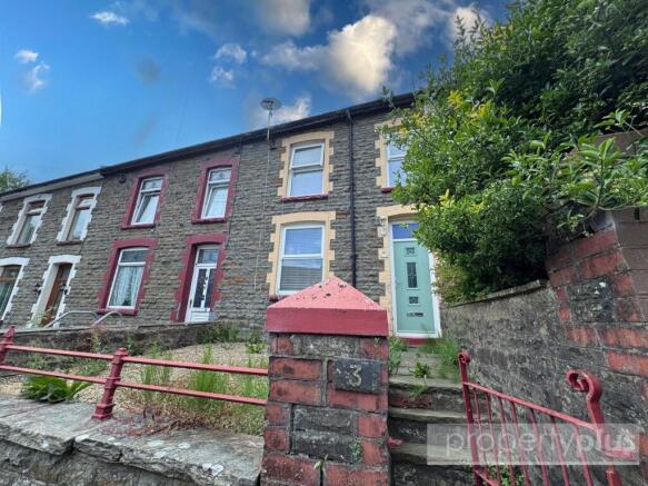 3 bed property, in Baglan Street, £129,950