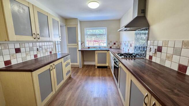 3 bed property, in Grafton Road, £210,000