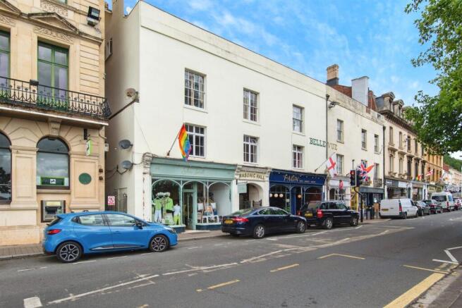 1 bed property, in Belle Vue Terrace, £165,000