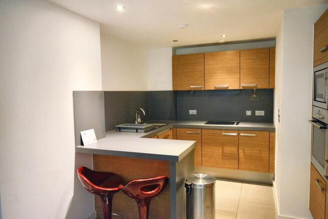 1 bed property, in Lord Street, £148,000