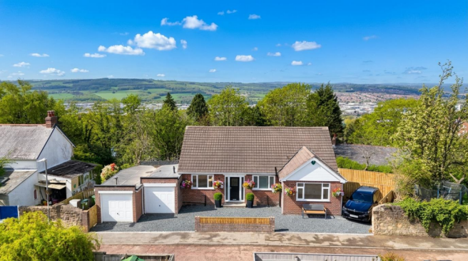 3 bed property, in Langdale Road, £425,000
