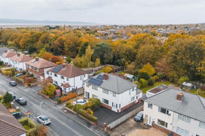 3 bed property, in Bendee Road, £294,000