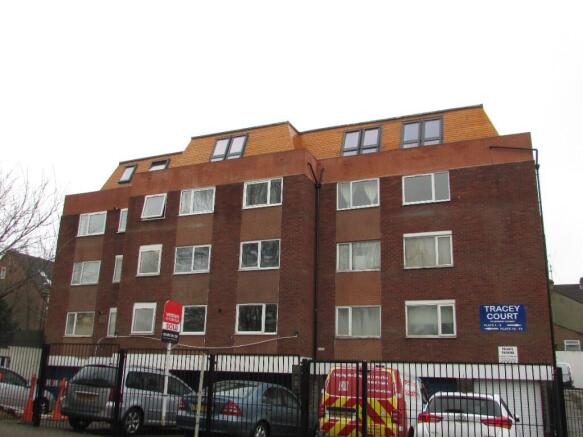 2 bed property, in Hibbert Street, £1,500,000