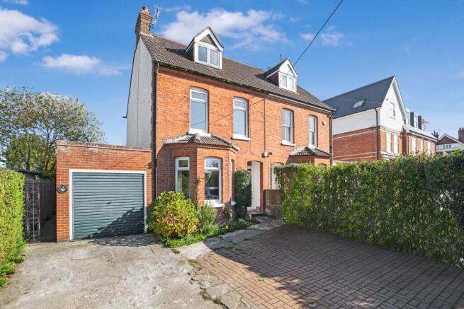 3 bed property, in The Croft, £590,000