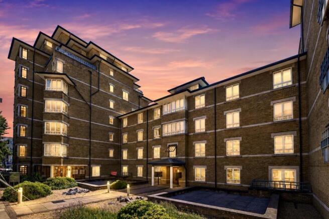 3 bed property, in Nightingale Lodge, £1,200,000