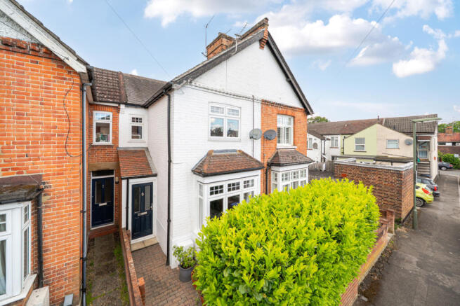2 bed property, in Wilfred Street, £480,000