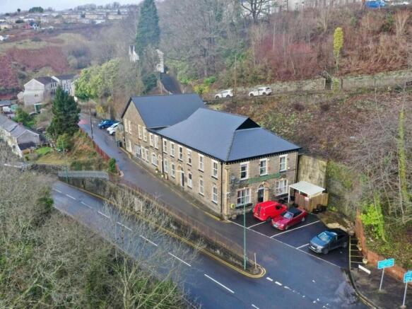 12 bed property, in Llanhilleth Hotel, £1,250,000