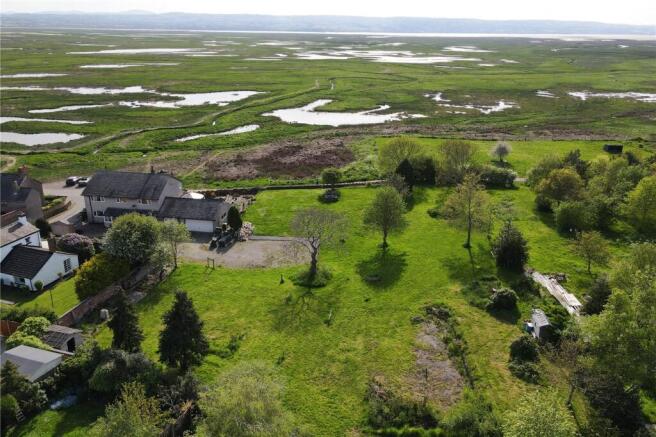 Land, in Marshlands Road, £300,000