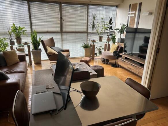 1 bed property, in South Hall Street, £175,000
