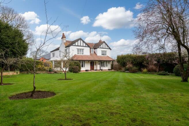 6 bed property, in Empingham Road, £1,250,000