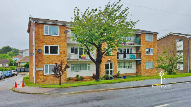 2 bed property, in Walton Road, £150,000