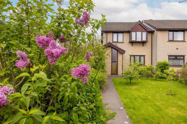 3 bed property, in Springfield, £274,500