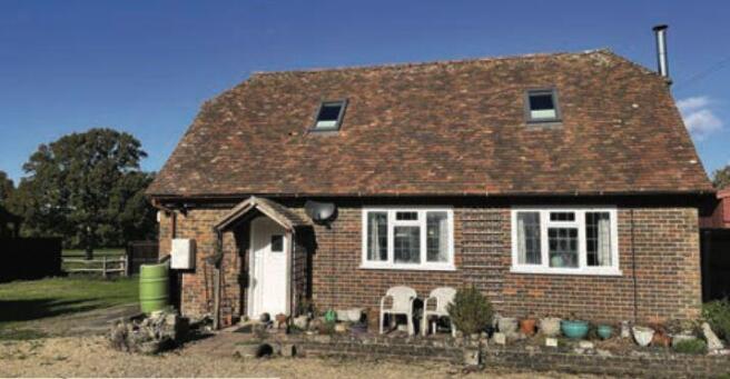 4 bed property, in Lodge Farm, £1,250,000