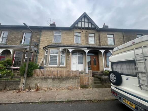 3 bed property, in Chatham Street, £127,000