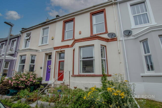 3 bed property, in Palmerston Street, £260,000