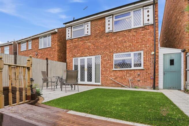3 bed property, in Gravelpit Road, £428,500