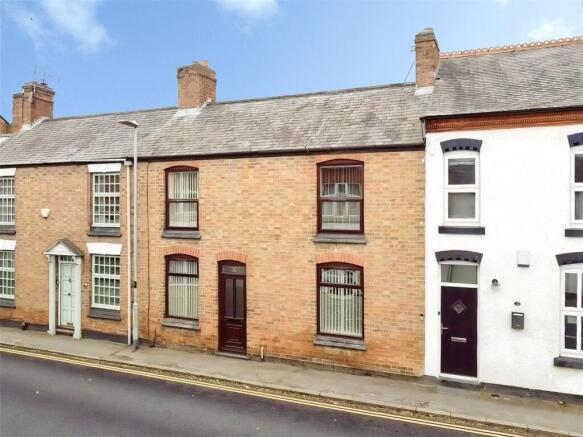 3 bed property, in Church Street, £250,000