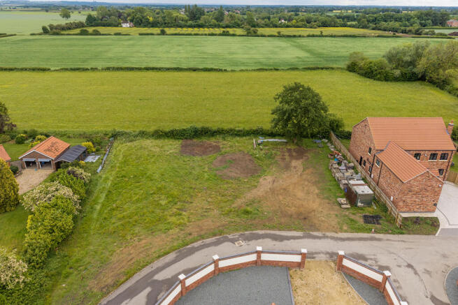 3 bed property, in Plot 2, £180,000