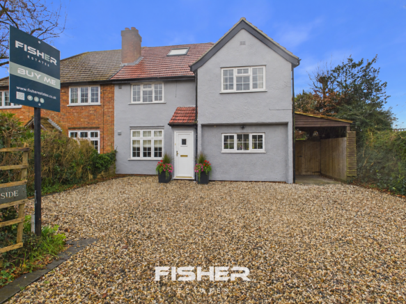 4 bed property, in Meadowside, £685,000