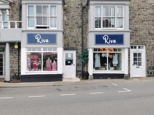 Land, in Riva, £140,000